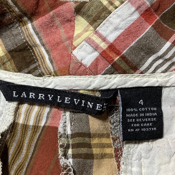 Larry Levine Size 4 Plaid Shorts - Picture 7 of 7